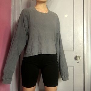 Grey vintage cropped sweater
